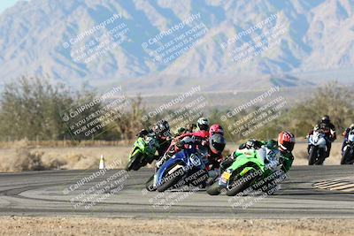 media/Dec-07-2025-CVMA (Sun) [[3e7d2de5dc]]/Race 16-Formula Middleweight/